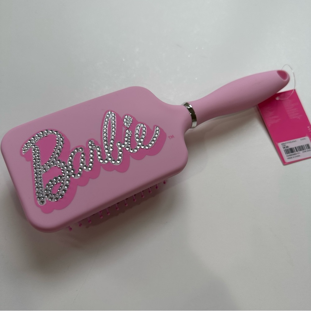 Last One! | Barbie x Forever 21 | Barbie Rhinestone Hair Brush - Picture 4 of 6